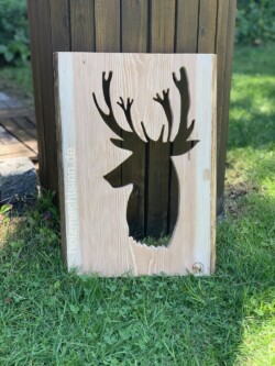 Hirschmotiv Holzschild mit Hirschmotiv