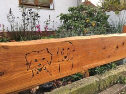 Zaun Hundeportraits Vorgartenzaun mit Hundeportraits